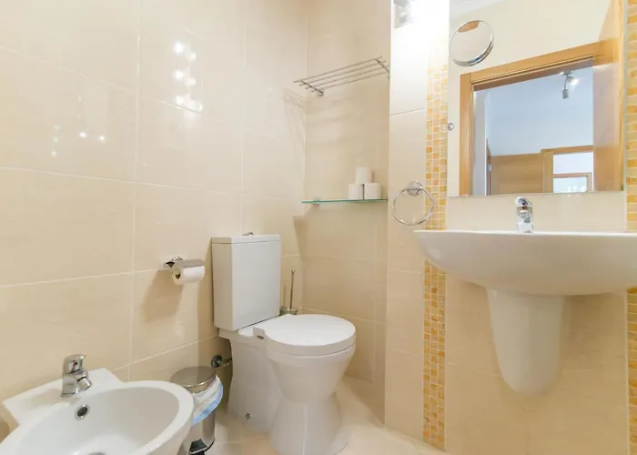 Poco Do Bispo By Algartur Tavira